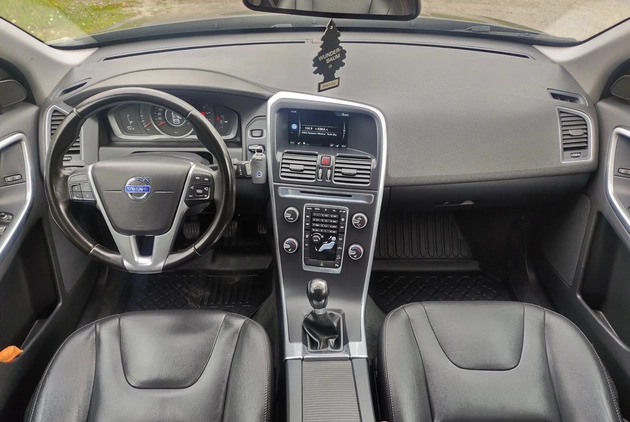 Volvo XC 60 cena 67000 przebieg: 211500, rok produkcji 2015 z Rzeszów małe 301